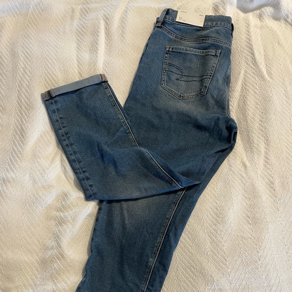 American Eagle Tomgirl Stretch Jeans